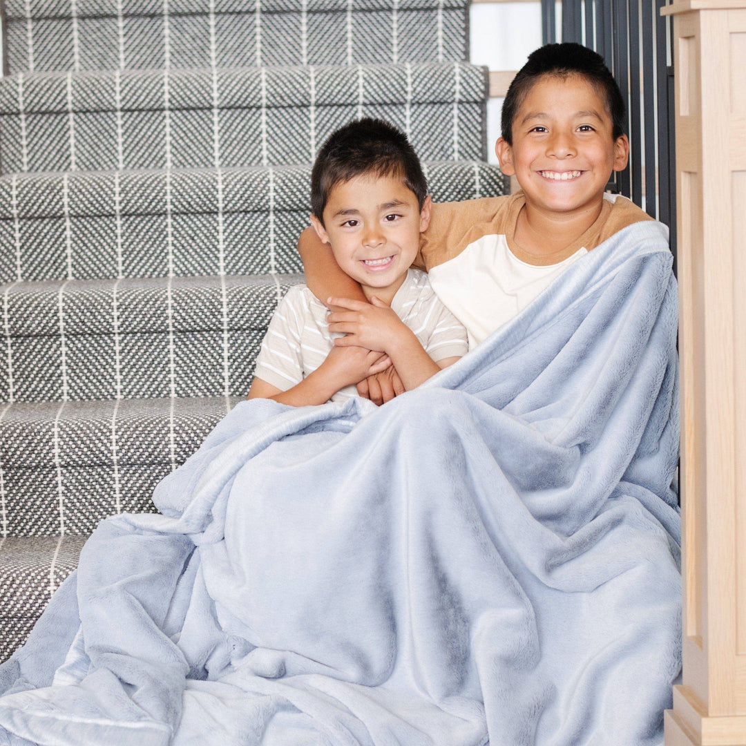 LUSH TODDLER BLANKETS: Hazelnut