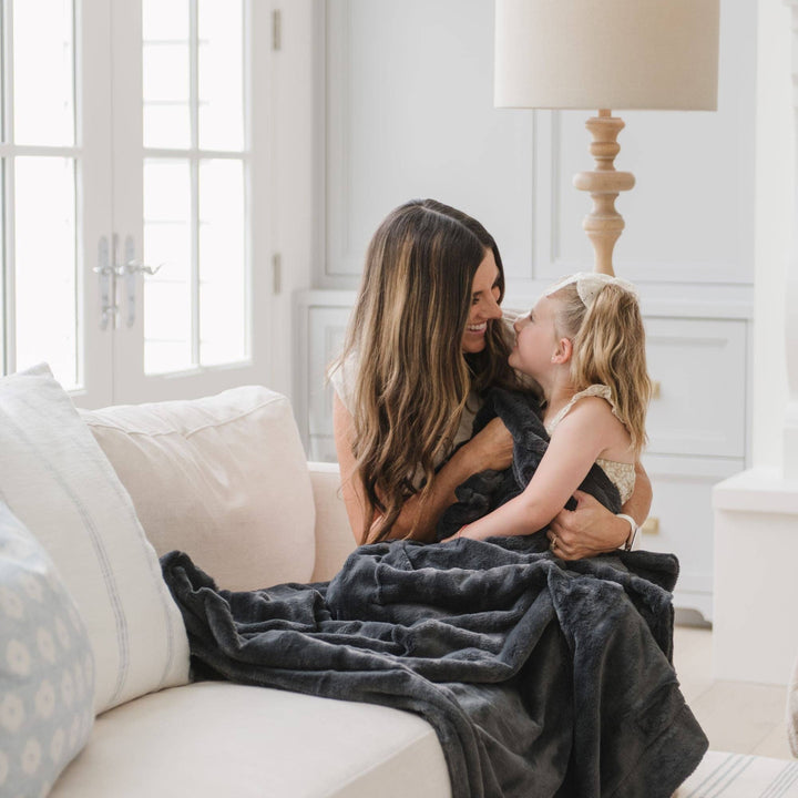 LUSH TODDLER BLANKETS: Hazelnut