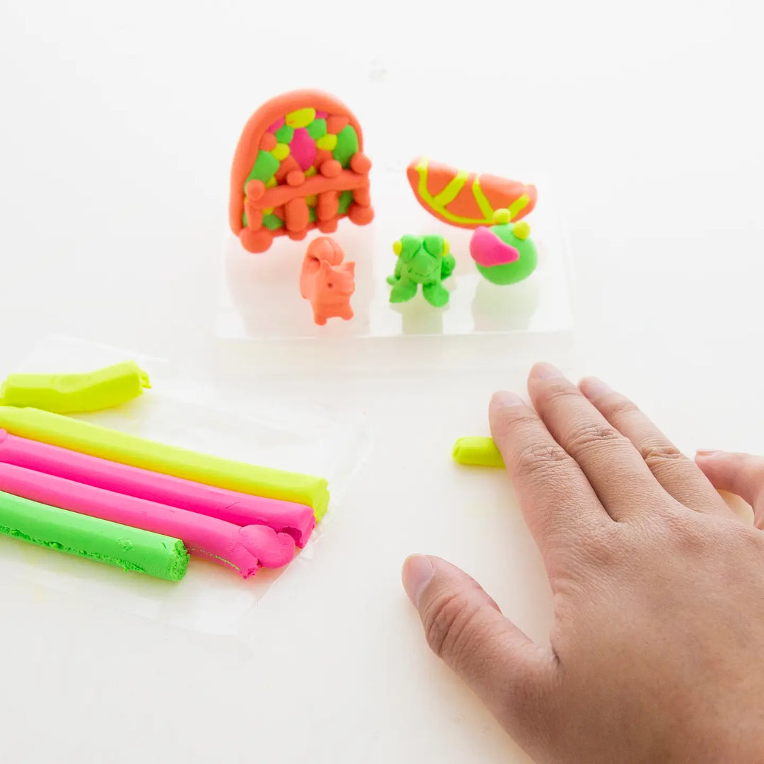 Fluorescent Modeling Clay Sticks