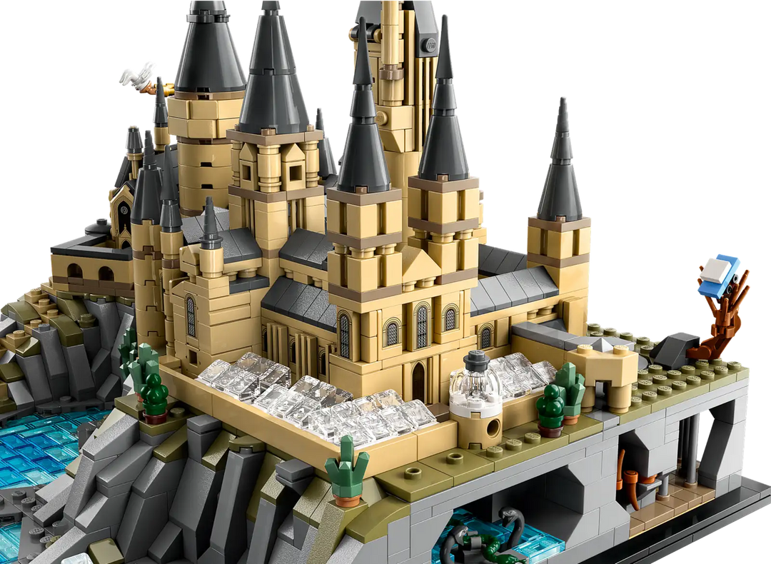 Harry Potter Hogwarts Castle and Grounds
