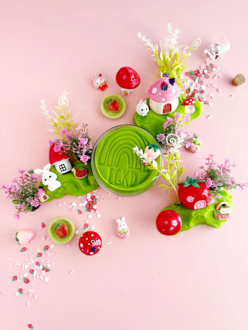 Bunny Berry Village Dough Kit