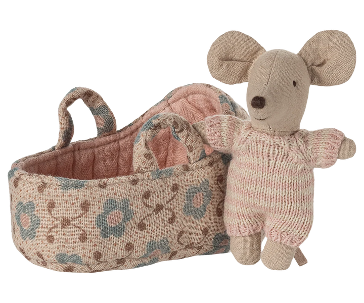 Rose Baby Mouse in Carry Cot