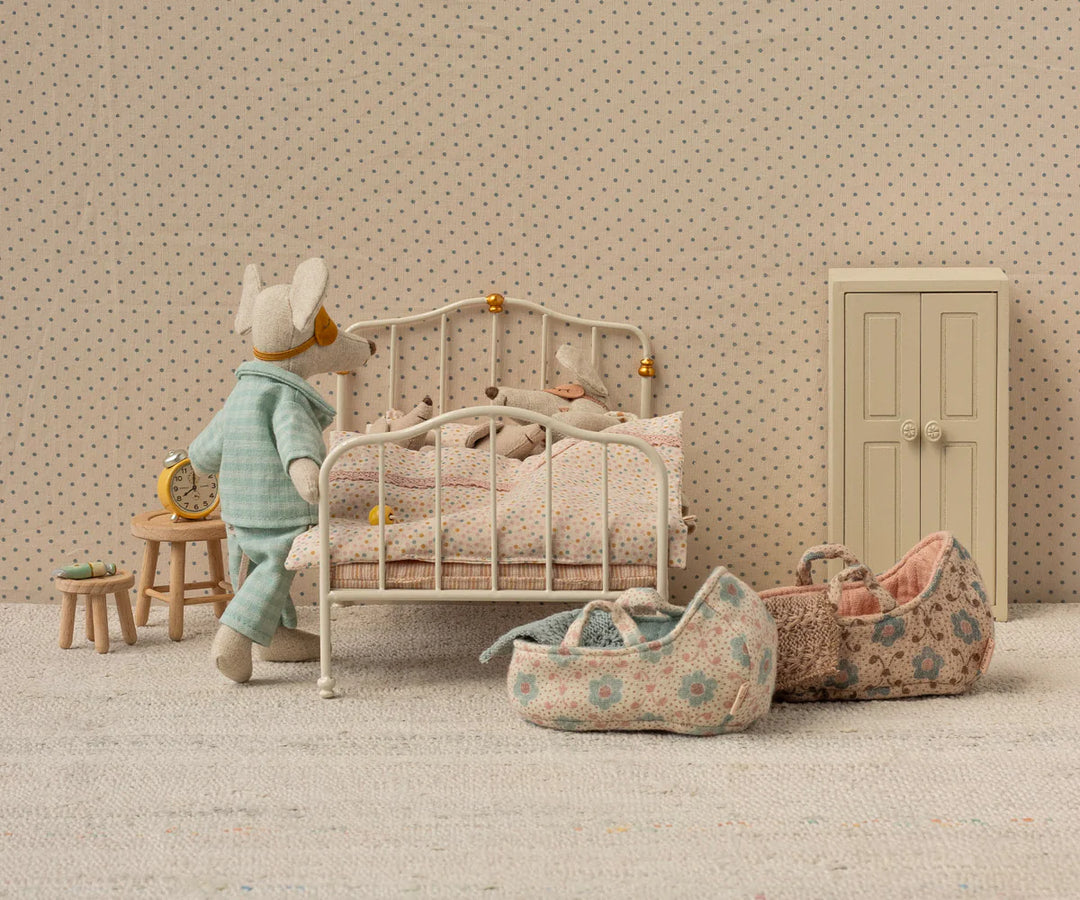 Mouse Vintage Bed - Off White