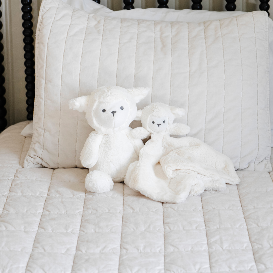 STUFFED ANIMALS: Puppy