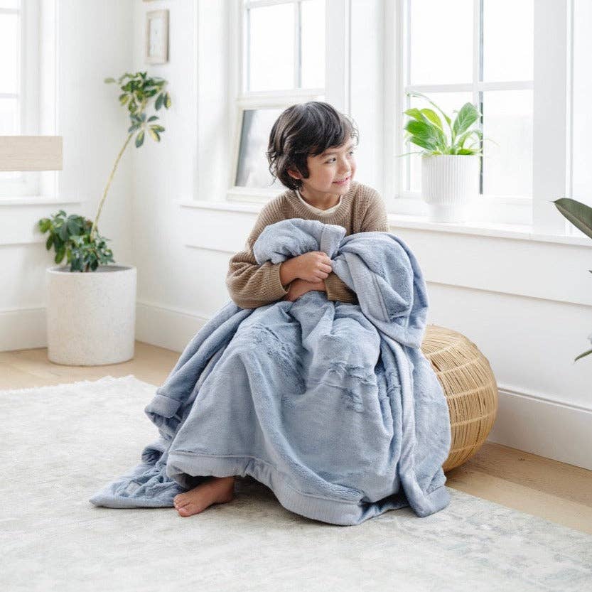 LUSH TODDLER BLANKETS: Hazelnut