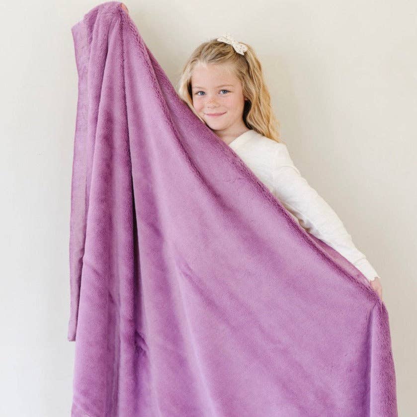 LUSH TODDLER BLANKETS: Hazelnut