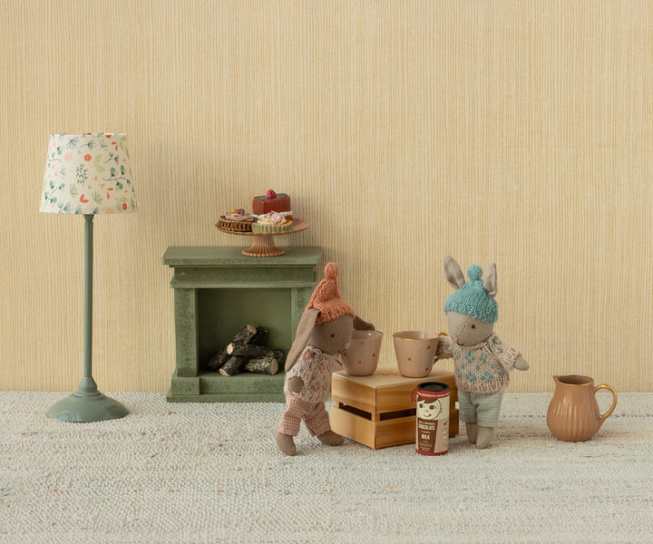 Micro Winter Bunny Brown Rose